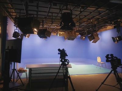 電視行業(yè)有序復(fù)工,政策幫扶節(jié)目出新,觀眾認(rèn)可度提升